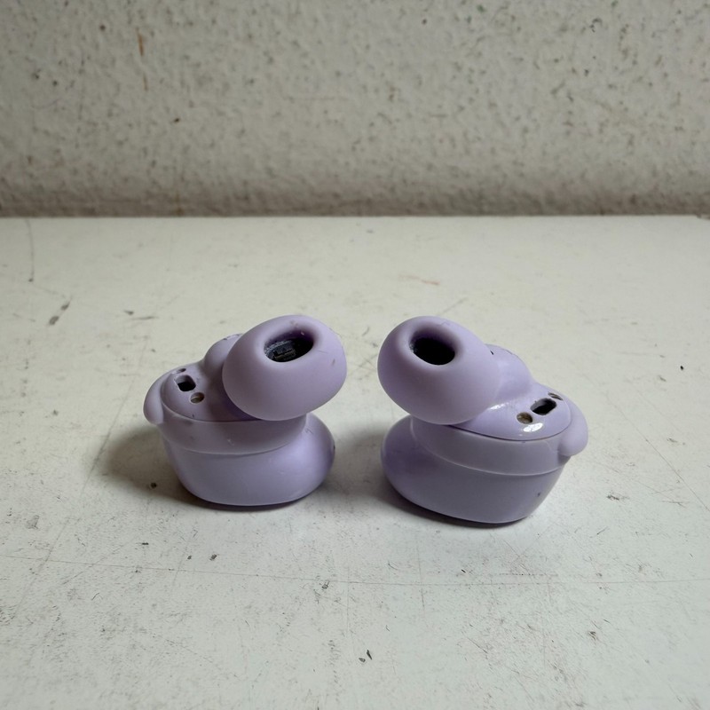 Bose QuietComfort 442318 Chilled Lilac Legendary Noise Cancelling Earbuds gallery