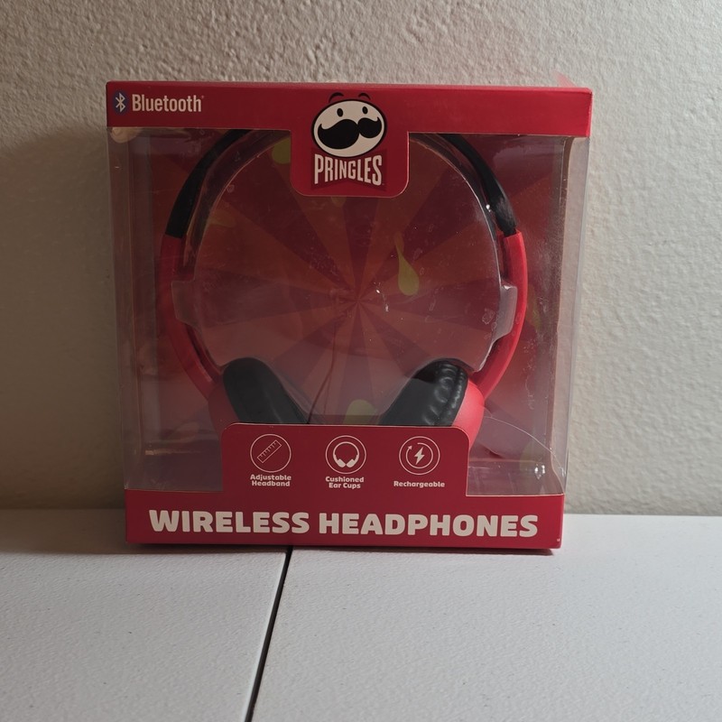 Pringles Bluetooth Wireless Headphones Red Black Adjustable Cushioned