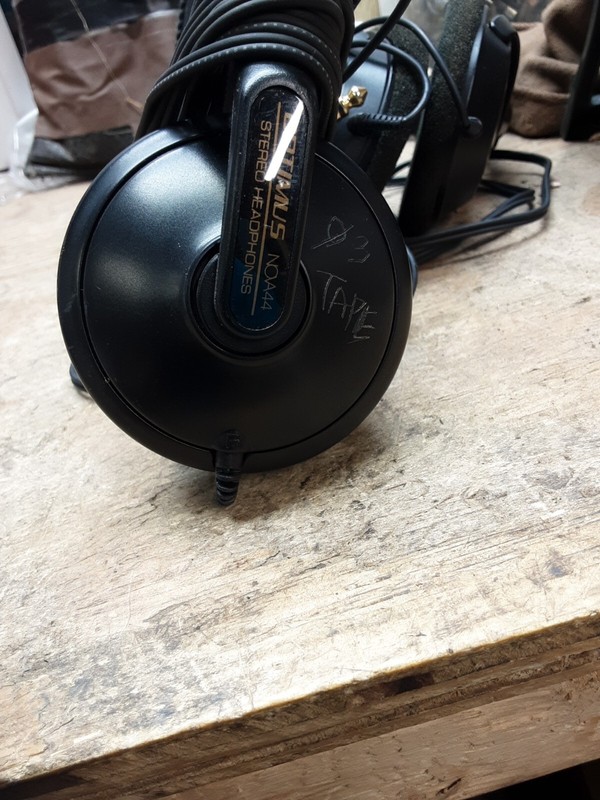 VintageOptimus Nova 44 Stereo Headphones On Ear Padded Light Weight Tested WORKS gallery