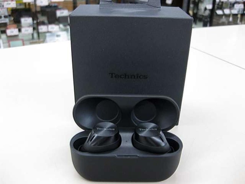 TECHNICS Wireless Earbuds Eah-az60m2 Used