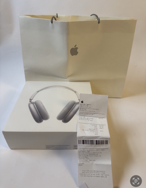 Apple AirPods Max Wireless Bluetooth Over-Ear Headphones ANC Silver
