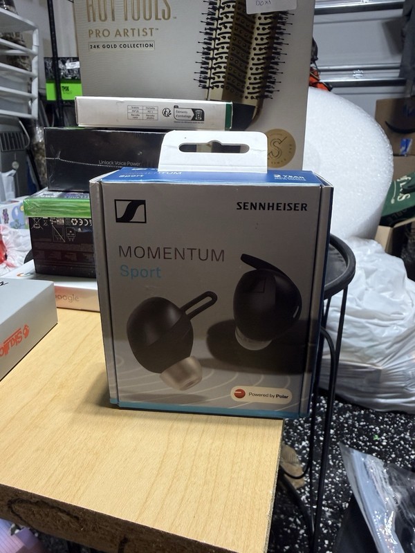 Sennheiser Momentum Sport Earbuds w/ Sport Sound Tuning – Black