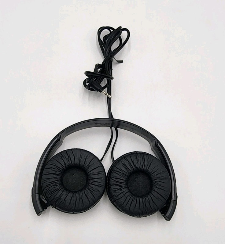 Sony MDR-ZX110 NC Headphones Noise Canceling Headset MDRZX110NC gallery