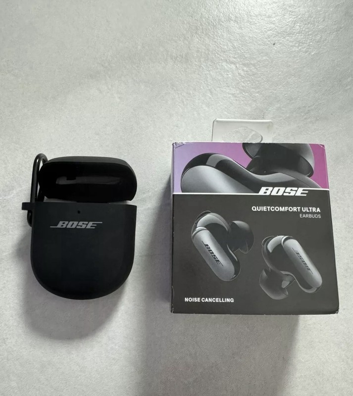 Bose QuietComfort Ultra Earbuds Black Excellent Original Owner gallery