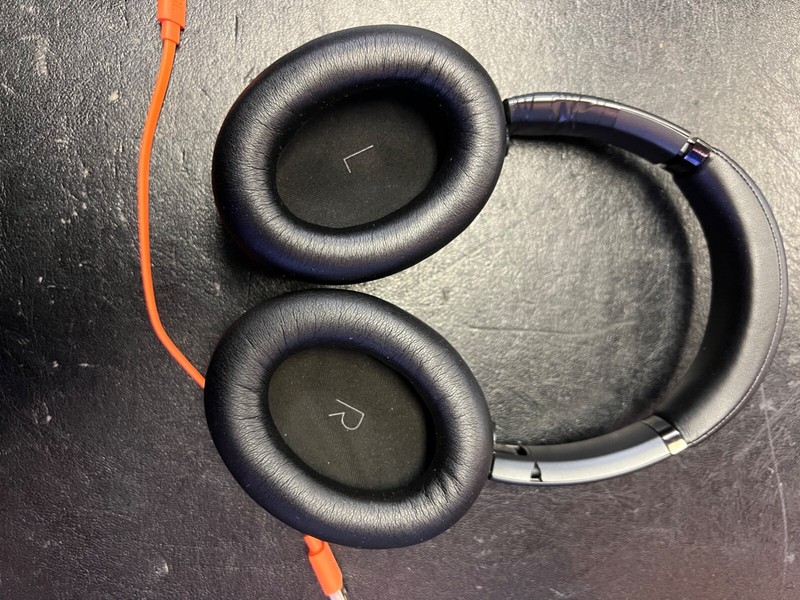 JBL Tour One M2 Wireless Over-Ear Headphones BEEN REPAIRED-READ -206 gallery