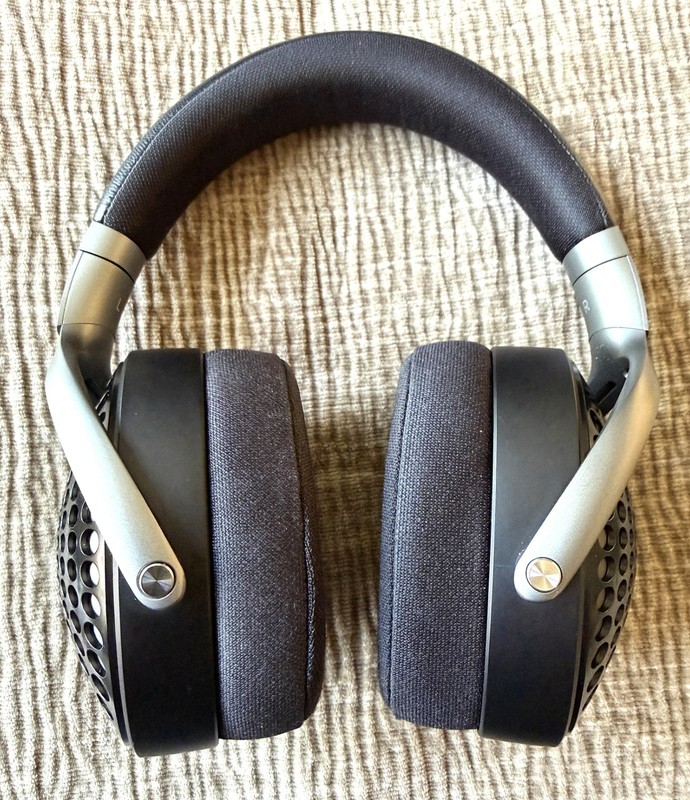 NiB Focal Lensys Professional ~ Closed-Back Over-Ear Headphones gallery
