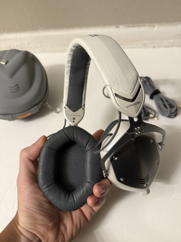 V-Moda Crossfade M-100 Over-Ear Headphones - White Silver #2 gallery
