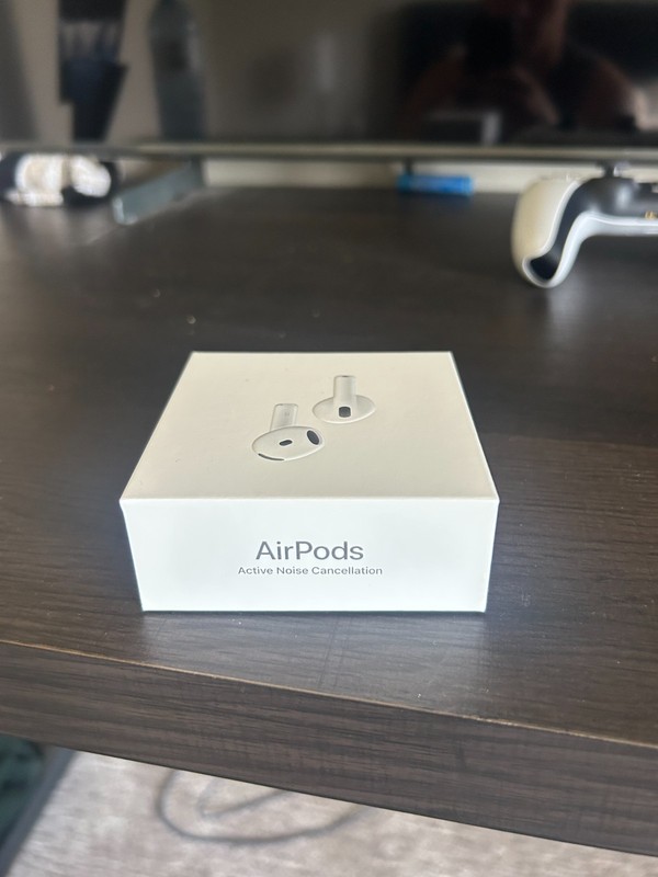 apple airpods 4th active noise cancellation