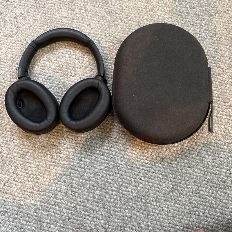 Sony WH-1000XM4 Over the Ear Wireless Headphones - Black gallery