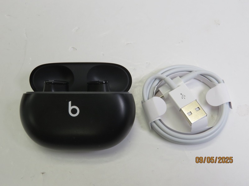 Beats by Dr. Dre Studio Buds – Black (MISSING MESH) [DJ263]