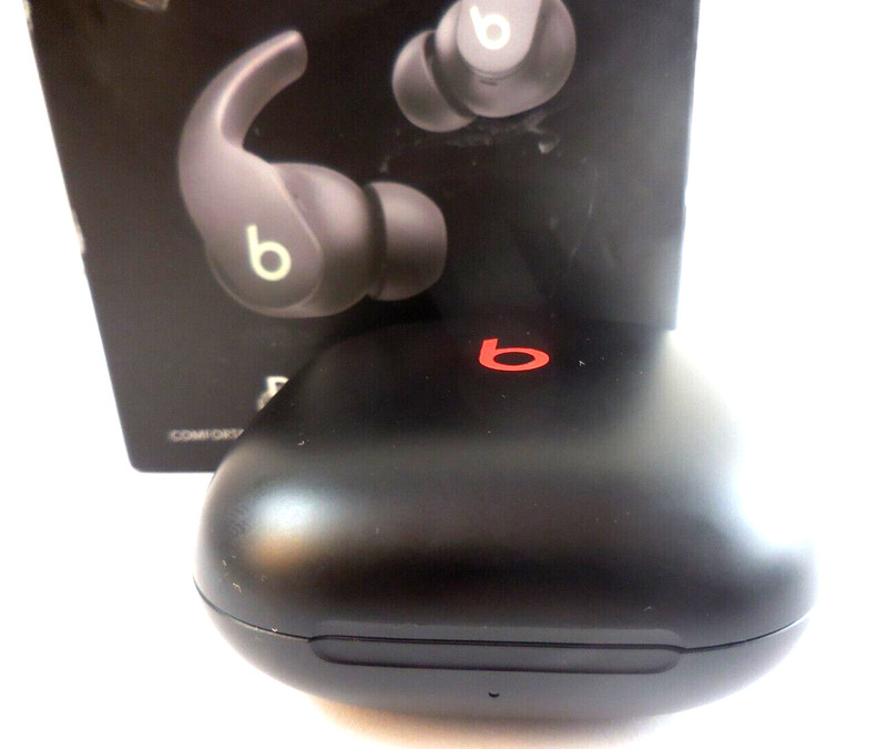 Beats Fit Pro True Wireless Replacement Charging Case -Black