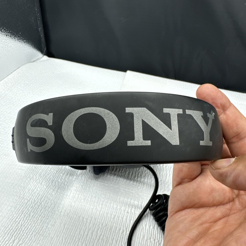 Genuine Original Sony MDR-V500 DJ Stereo Monitor Headphones Made in Thailand gallery