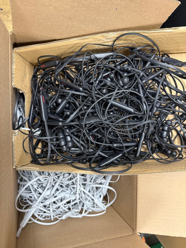 Lot of 225 Beats Flex Wireless Earbuds 50 Black/ 175 Smoke Gray (FOR PARTS ONLY) gallery