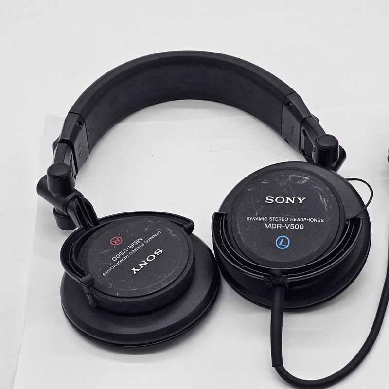 Vintage Sony MDR-V500 Stereo Monitor Headphones Tested READ DESCRIPTION CRACKED!