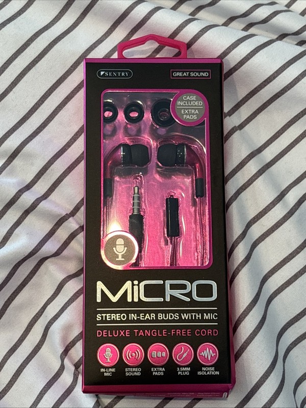Brand New Micro Stereo In-Ear Buds With Mic Pink