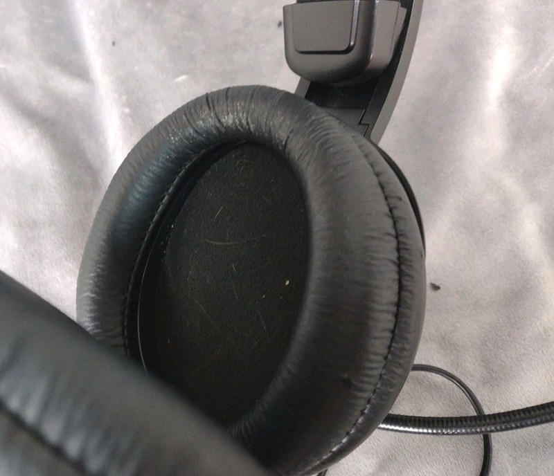 Koss SB40 ClearCom Headset - Black - with Dual 1/8" 3.5mm Audio Jacks - Tested gallery