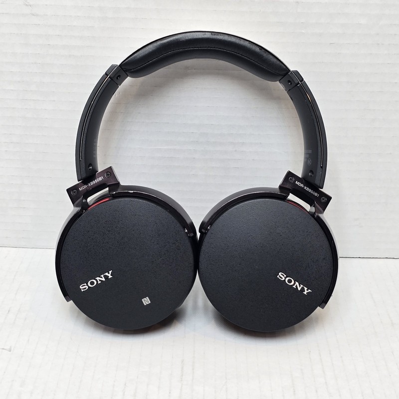 Sony MDR-XB950BT Wireless Headphones Over-Ear Extra Bass Black