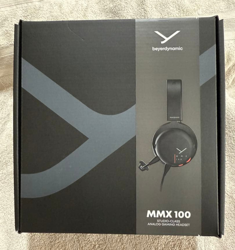 beyerdynamic MMX 100 Black Closed-Back Gaming Headset Studio Quality Wired Mic