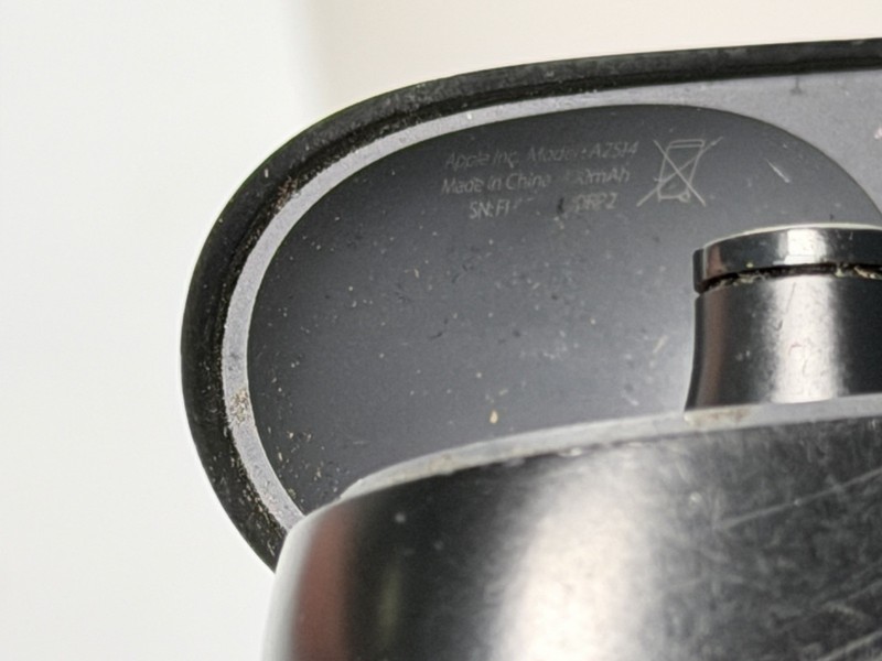 Beats by Dr. Dre Studio Buds - Black - A2514 gallery