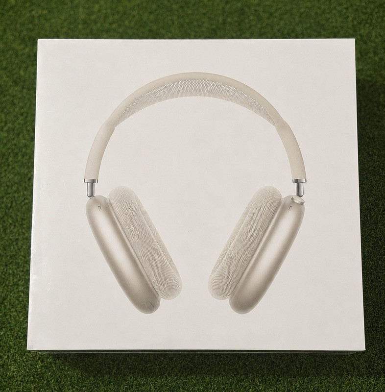 Apple AirPods Max Silver/White Bluetooth USB-C Over-Ear Headphones w/ Smart Case