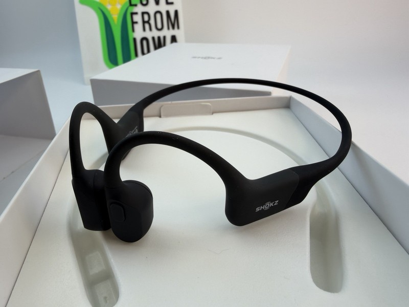 Shokz OpenRun Wireless Bone Conduction Headphones - Black S803 gallery