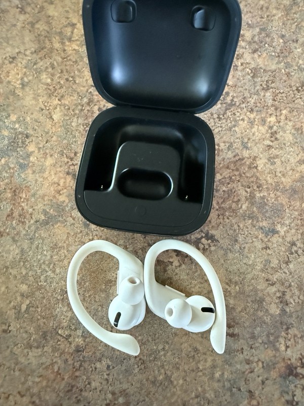 Beats by Dre Powerbeats Pro White