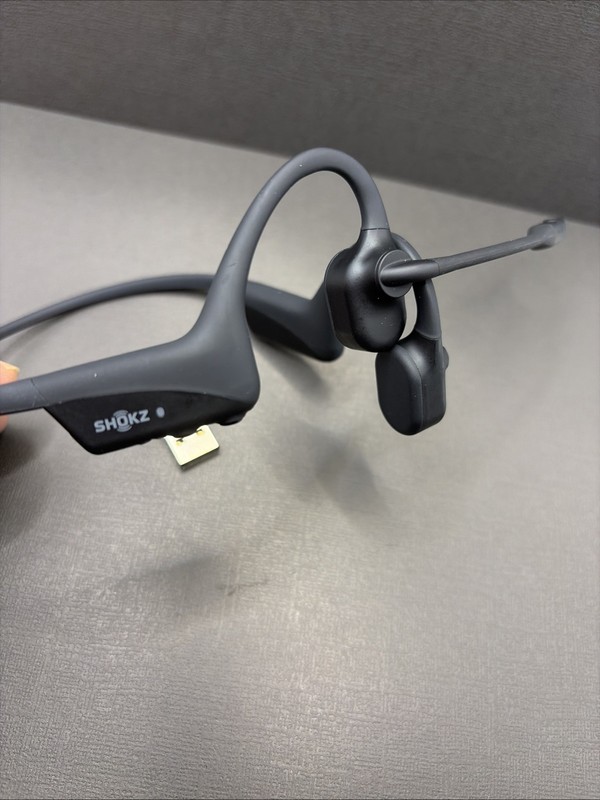 Shokz Opencomm 2 UC Headphones Black 2025 UPGRADE BT Bone Conduction USB-A Used gallery