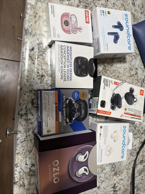 Ozlo Sleepbuds® | Snore-Blocking Earbuds for Deep Sleep – BRAND NEW! Buddle