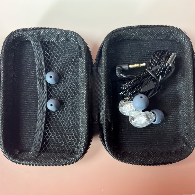 Shure SE215 Sound Isolating In-Ear Headphones 3.5mm Jack wired Clear Earphones gallery