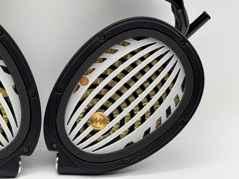 Meze Elite Isodynamic Hybrid Array Headphones with Case gallery