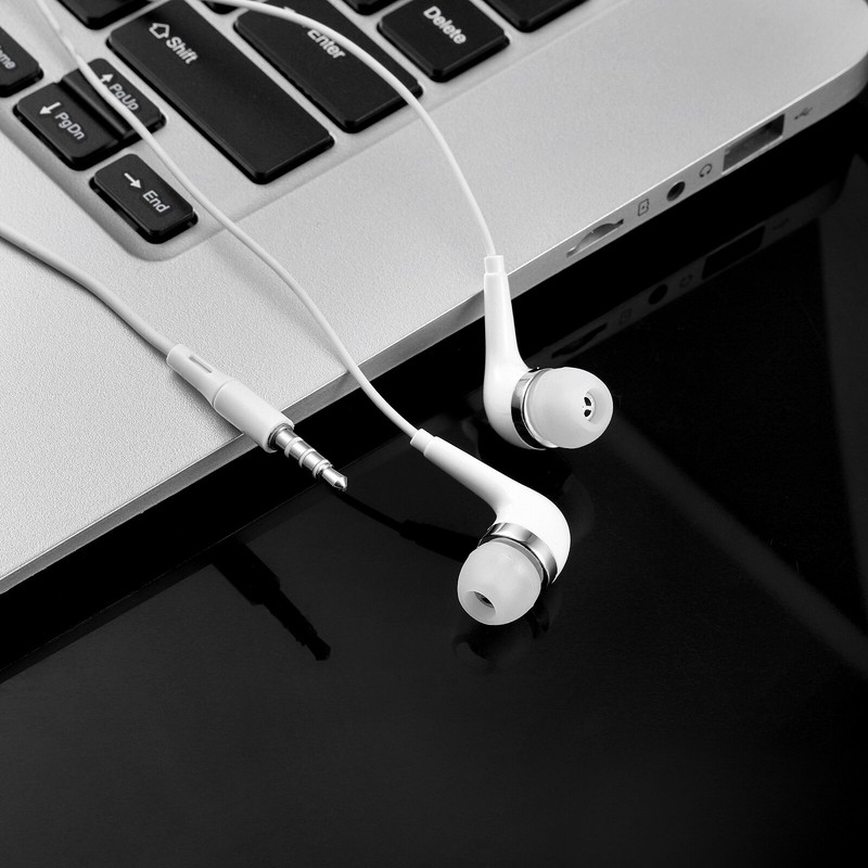 Universal Bulk W/Mic Wired 3.5MM Headphones Earbud Earphones Handsfree Wholesale gallery