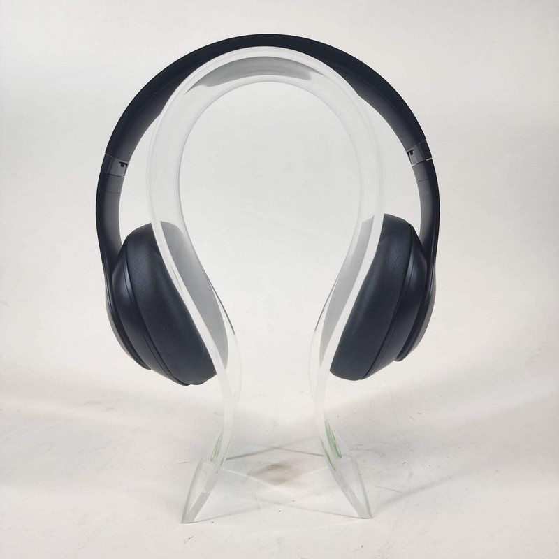 Beats BEATS STUDIO PRO Wired On-Ear Headphones Black A2924
