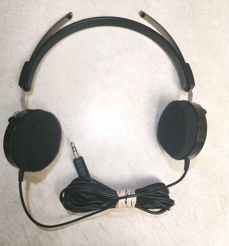 Realistic Nova 45 Headphones Vintage Working Perfectly