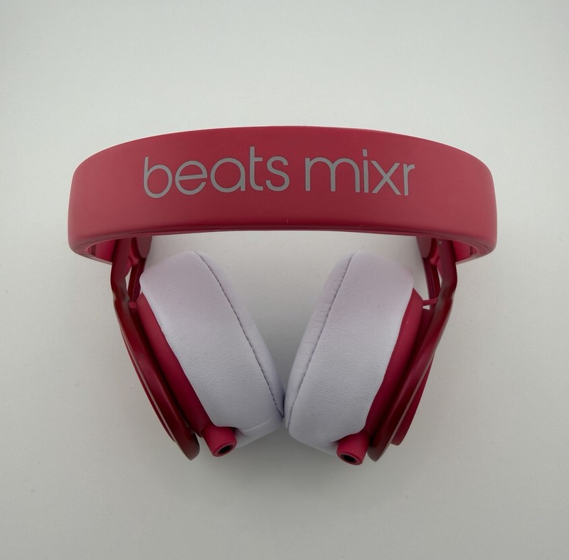 Beats by Dr. Dre Beats Mixr Mixer Headphones- Pink Limited Edition (VNDS)