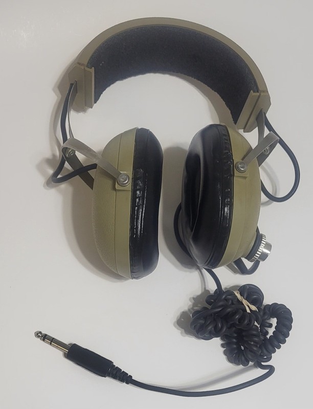 Vintage Koss Pro/4AA Studio Quality Stereo Headphones Headband Over Ear