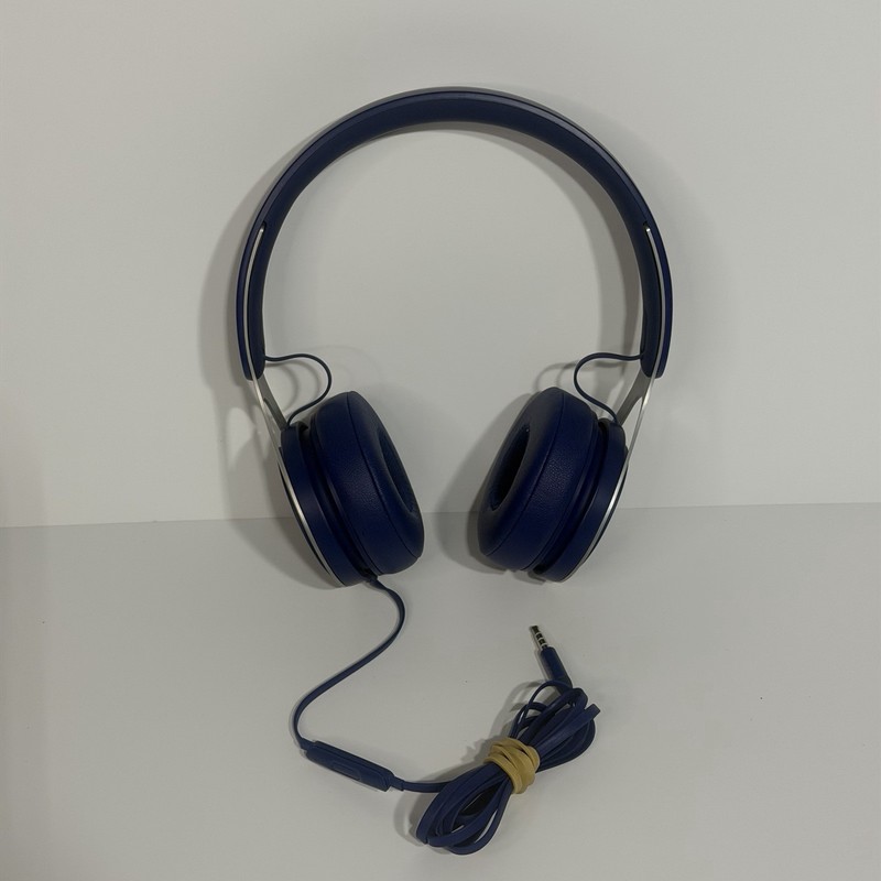 BEATS EP By Dr Dre ML9D2LLA Wired On Ear Headphones Blue Tested Good
