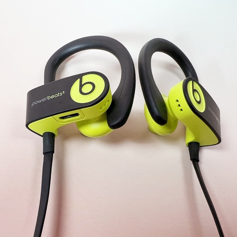 Beats by Dr. Dre Powerbeats 3 Wireless In-Ear Bluetooth Headphones Black Green