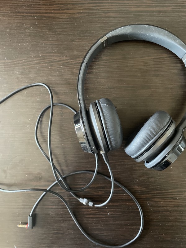 Monster Clarity Headband Headphones - Black- Good Condition gallery