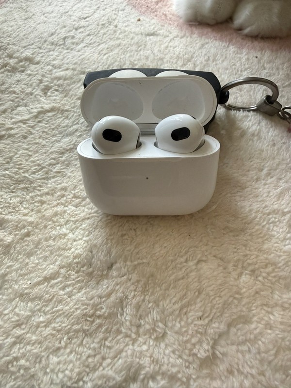 Apple – AirPods (3rd generation) with Lightn…
