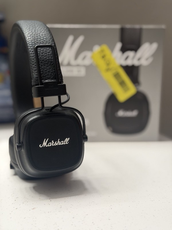 Marshall Major IV Wireless Bluetooth Headphones Black 80+ Hours USB-C 3.5mm