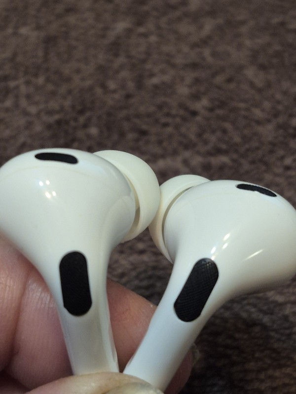 Apple AirPods Pro 1st Gen A2190 Charging Cases, Earbuds, Replacement Tips, More gallery