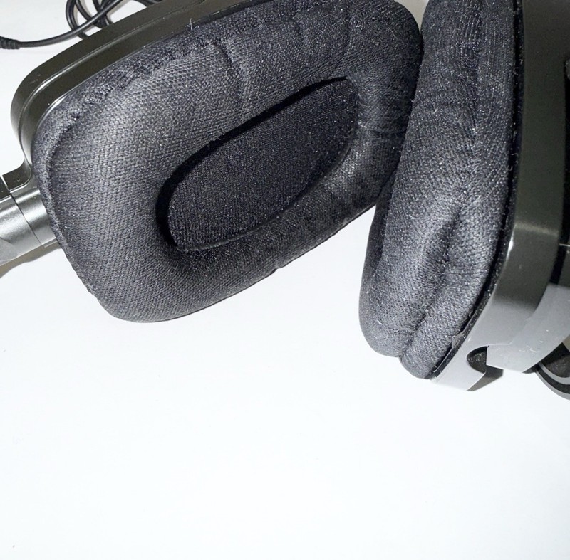 Audio Technica SQ5 Headphones gallery