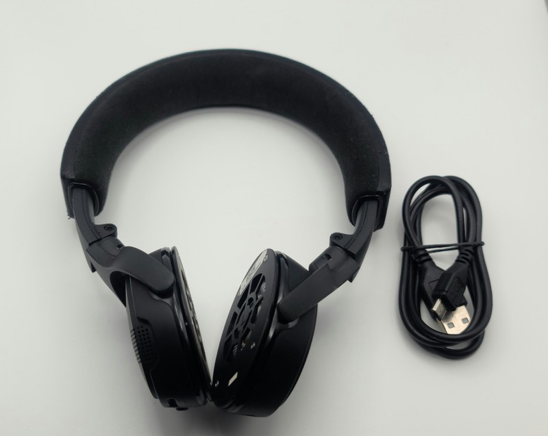 BOSE SoundLink BH1 Wireless Bluetooth On Ear Headphones – USED