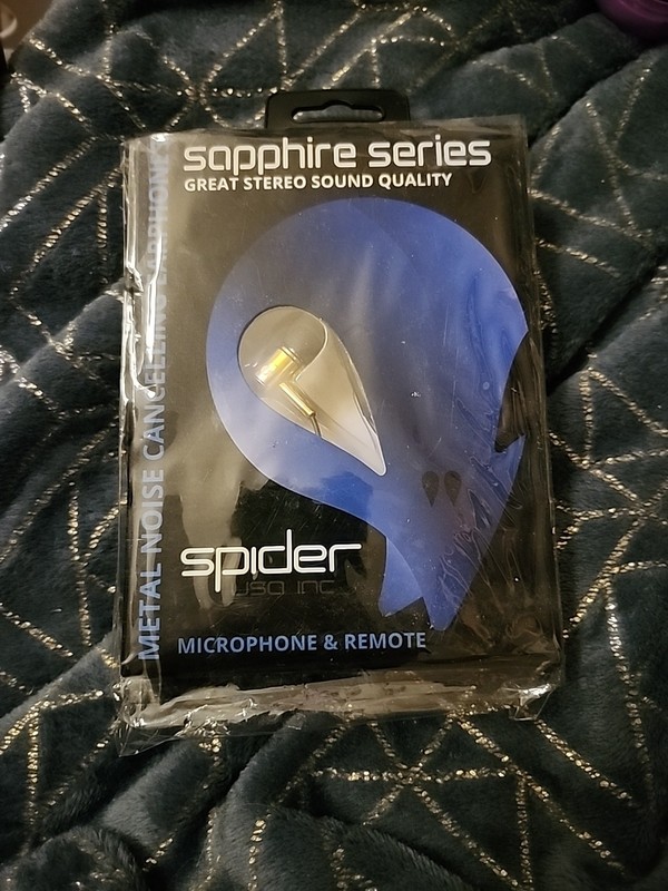 Spider USA Earbuds Sapphire Series Earphone MIC Remote US Seller Yellow SPEB111