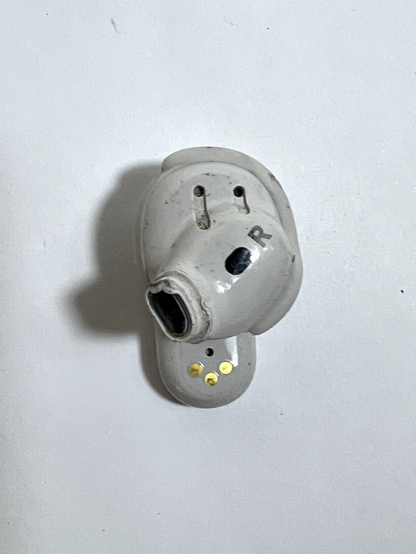 White Smoke Bose QuietComfort Ultra RIGHT SIDE ONLY 441408 AS IS 4 PARTS REPAIR gallery