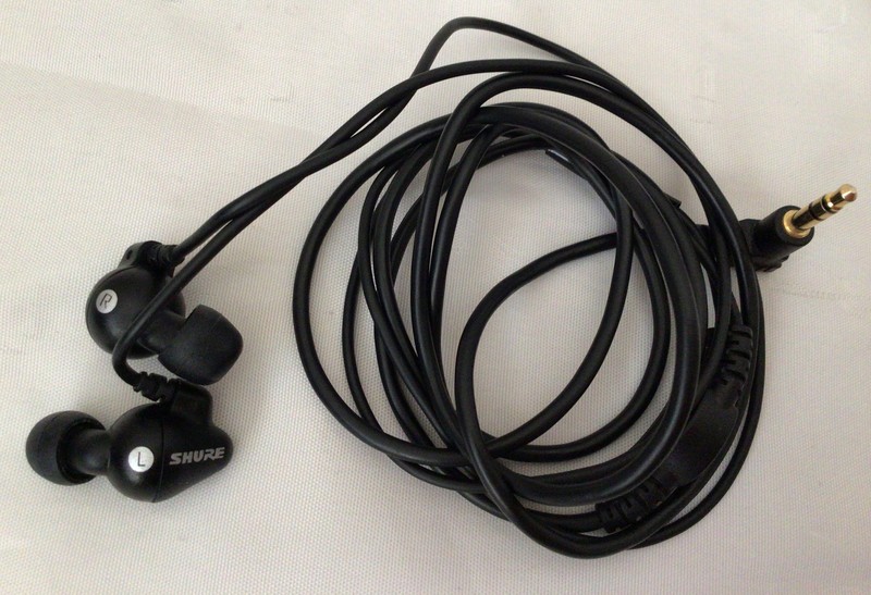 Shure SE112-GR2020s Earphones Black With Case gallery