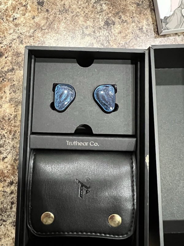 Truthear x Crinacle ZERO Hatsu Edition Anime IEMs Dual Driver Earphones gallery