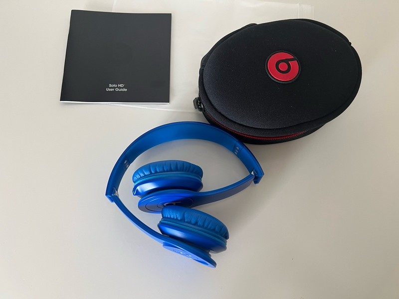 Beats Solo HD by Dr. Dre Wired Headphone No Cable BLUE