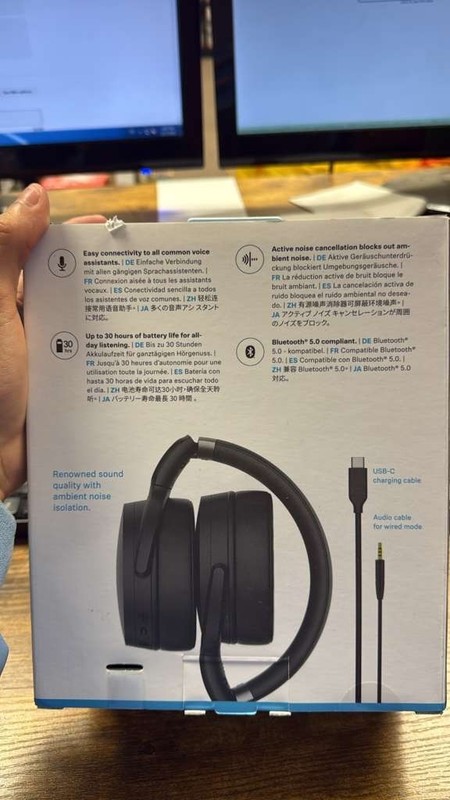 Sennheiser HD 450BT Headphones - Black gallery