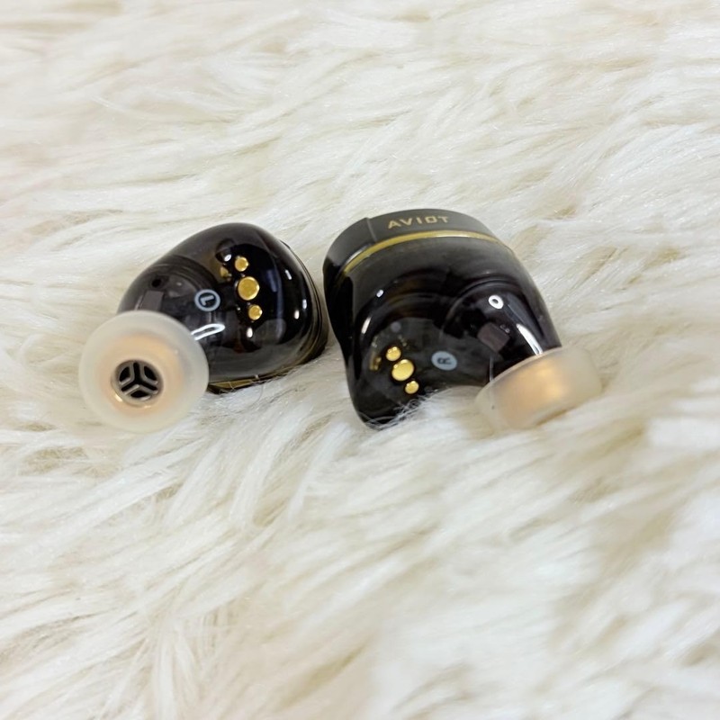 AVIOT TE-ZX1-PNK Hi-Res Wireless Earphones Tribrid 5 Driver System Used w/Box gallery